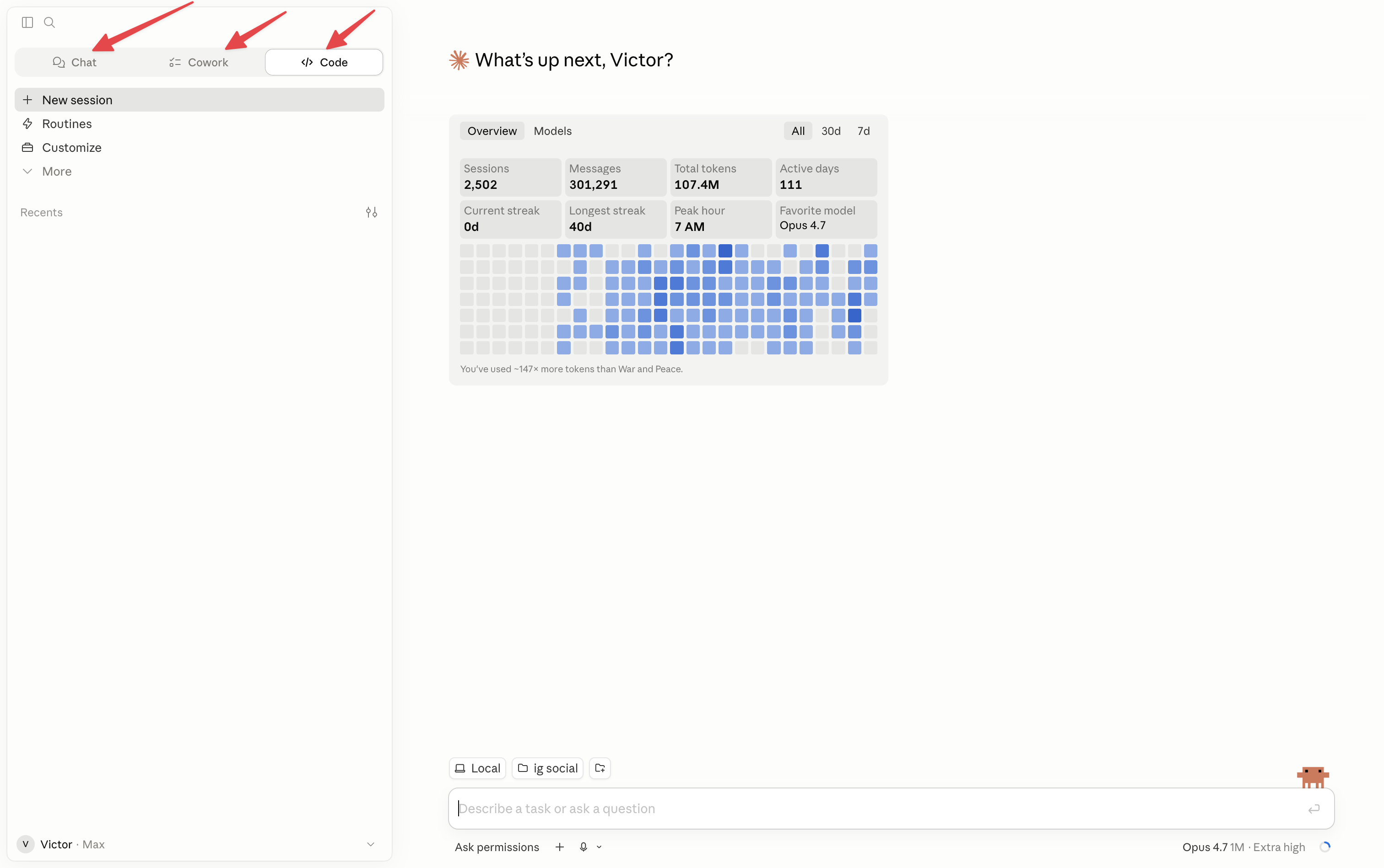 Captura anotada de Claude Desktop con Chat, Cowork y Code